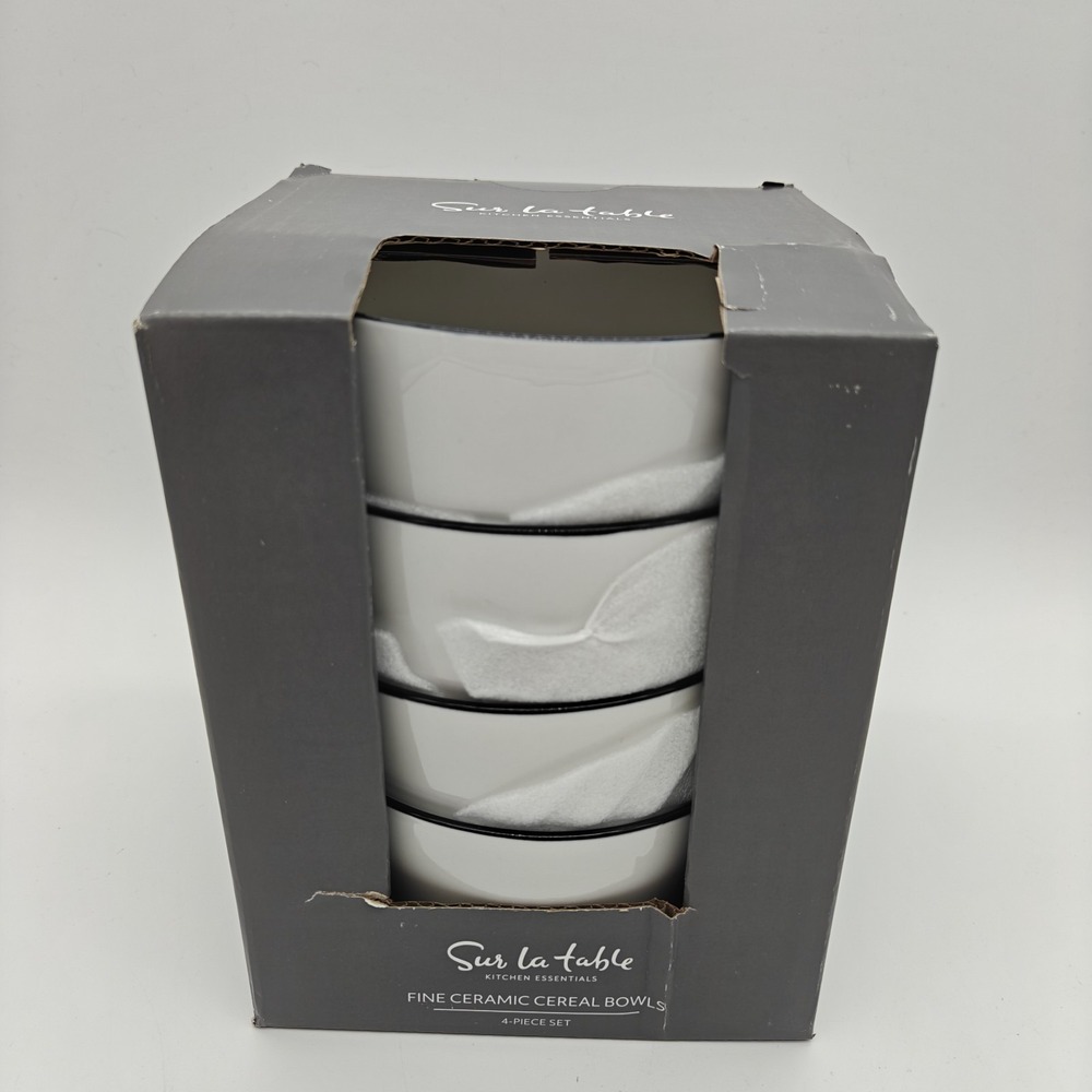 Sur La Table Fine Ceramic Cereal Bowls 4-Pack 5.75"  White W/Black Rim Bent Box